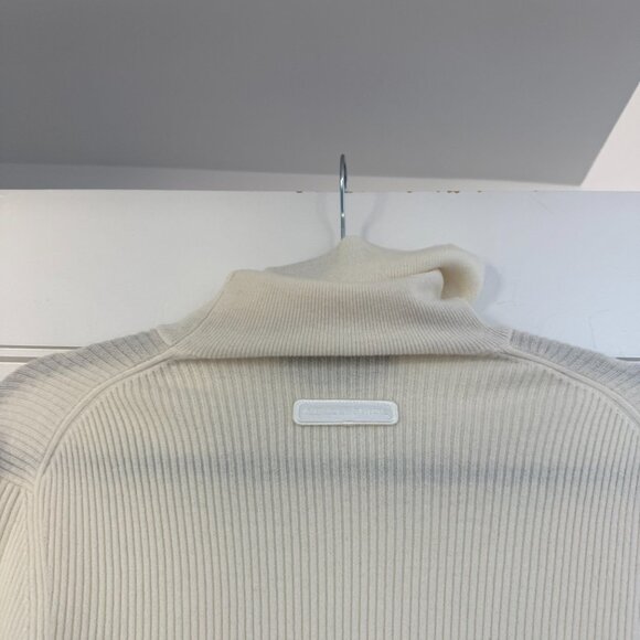 NWT Canada Goose Ladies Georgian Slim Turtle Neck Sweater North Star White Wool - Picture 10 of 10